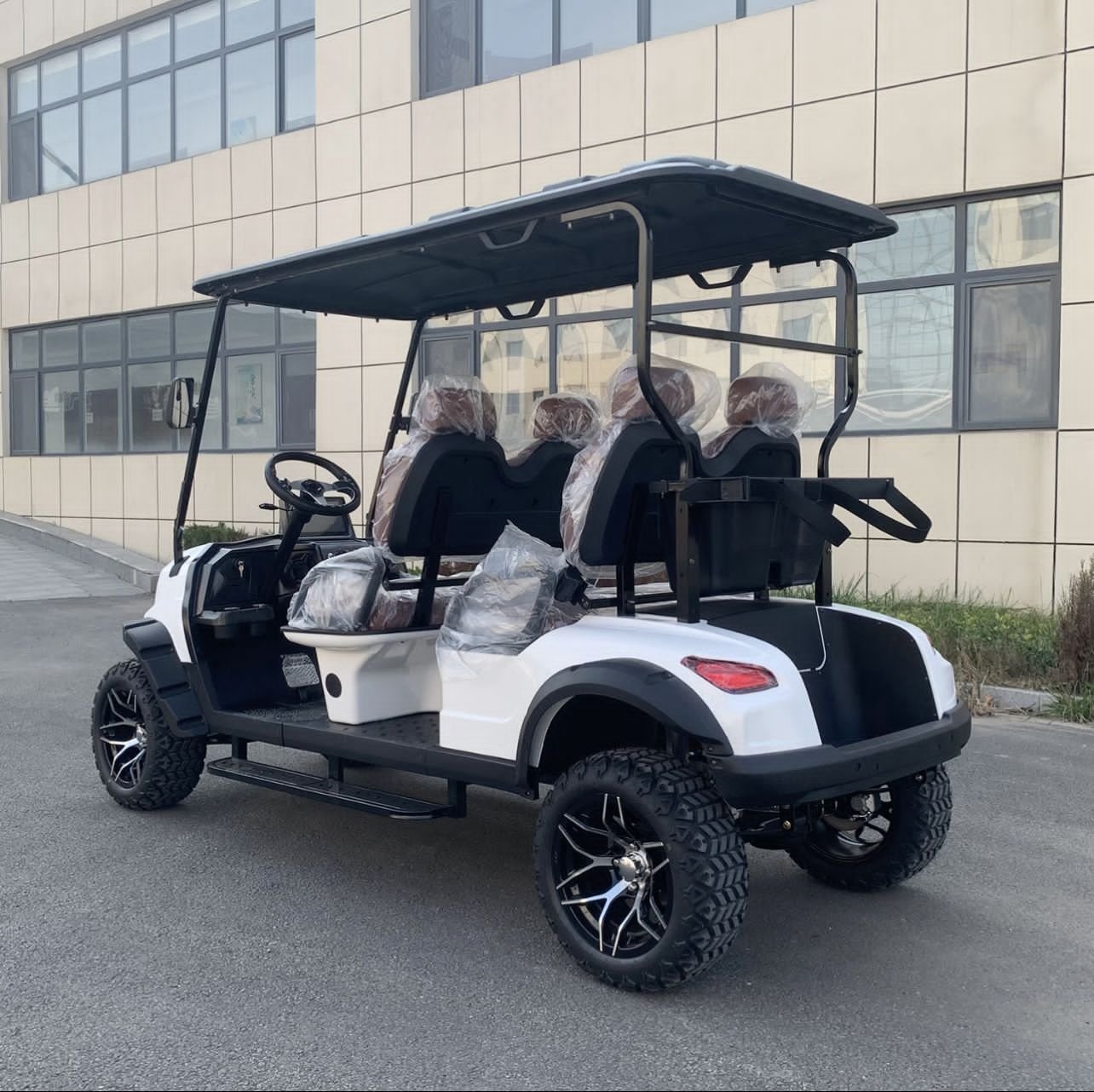 Golf Cart Électrique – 4 places - Image 3